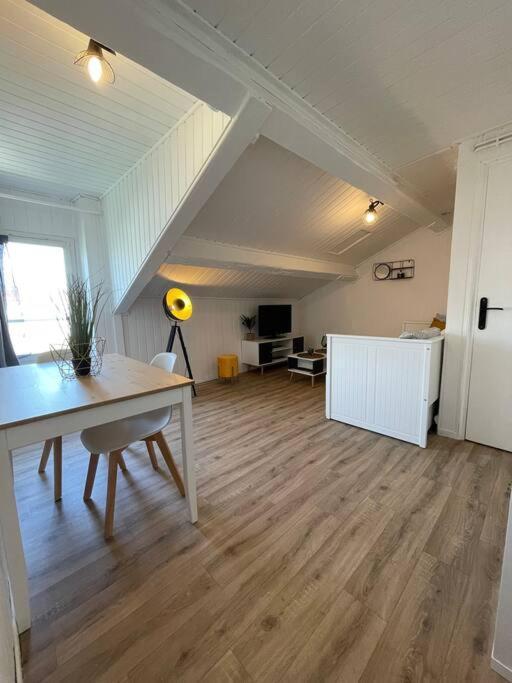Studio Cosy, En Centre, Proche Gare, Vue Degagee Valence  Zewnętrze zdjęcie